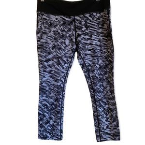 Nike Crop Leggings